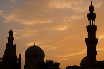 الأخلاق.. دراسة و تحليل لأسباب التراجع و الانحدار (5)