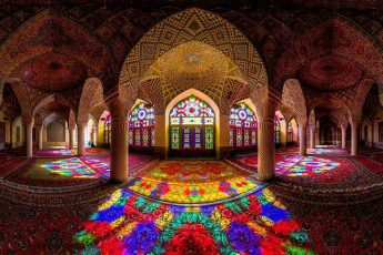 المرأة في تاريخ الفقه الإسلامي.. مفتيةٌ وقاضيةٌ أيضا!!!
